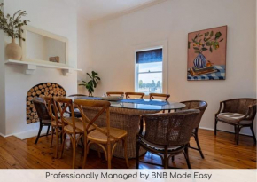 Boothenba Cottage - Heritage Farm Stay, Firepit Dubbo